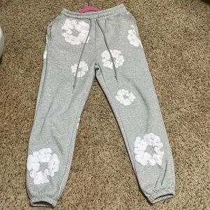 Denim Tear Sweat Pants size small